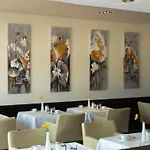 Western Szálloda 4*